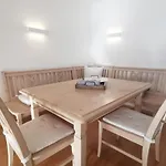 The Seefeld Retreat - Family Friendly - Mountain Views